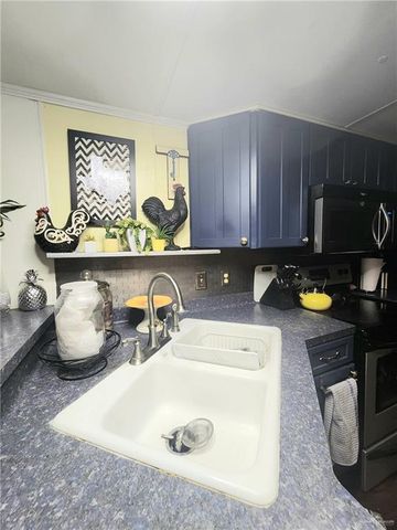 2102 Bogey Drive, Mission, TX 78572