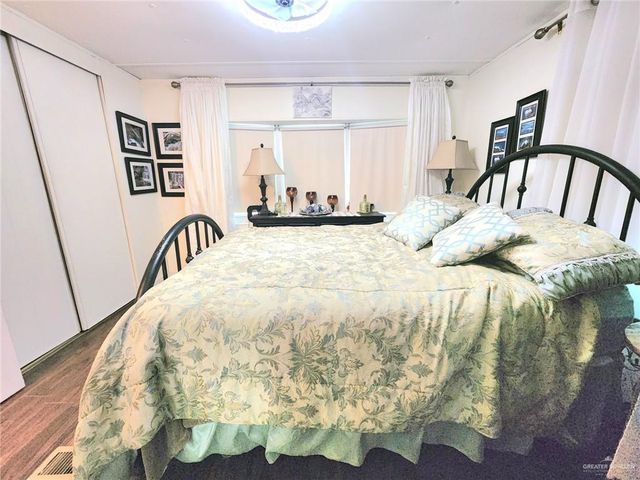 2102 Bogey Drive, Mission, TX 78572