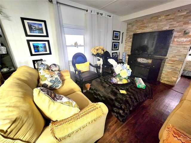 2102 Bogey Drive, Mission, TX 78572