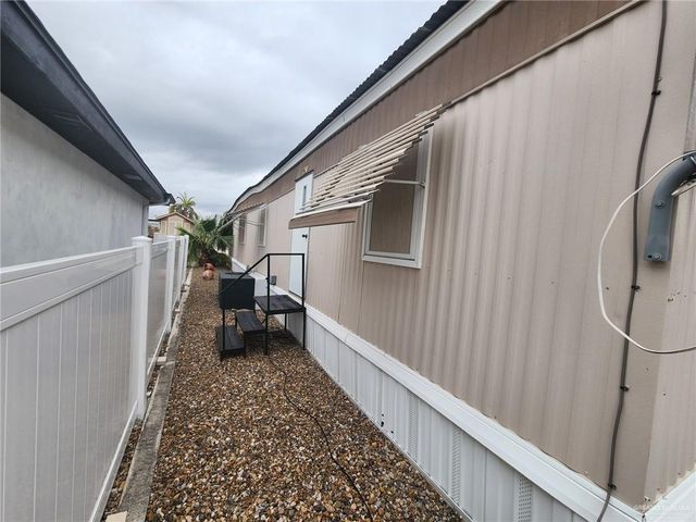 2102 Bogey Drive, Mission, TX 78572