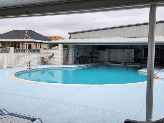 2102 Bogey Drive, Mission, TX 78572