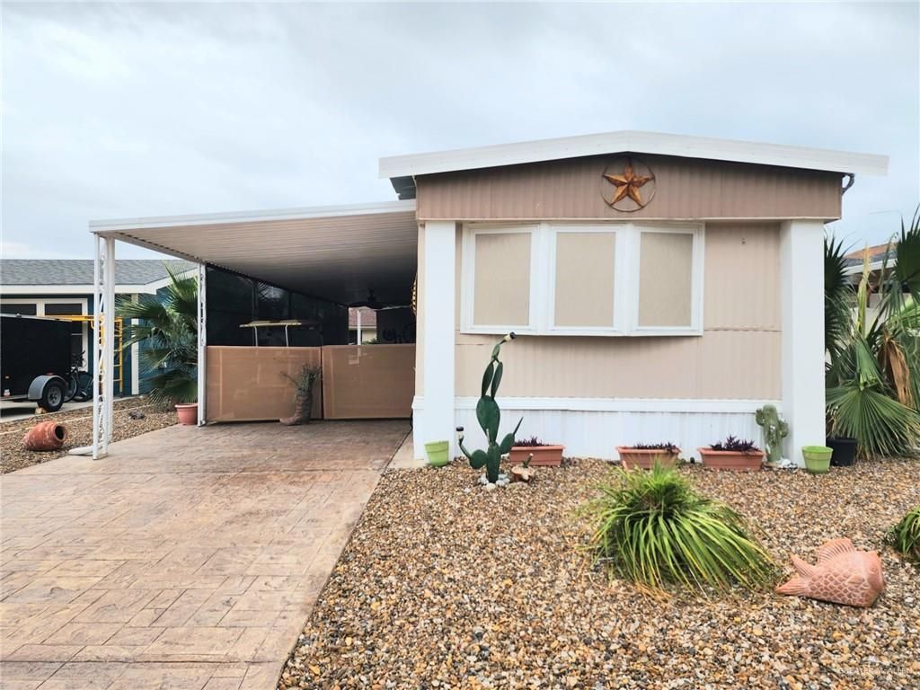 2102 Bogey Drive, Mission, TX 78572