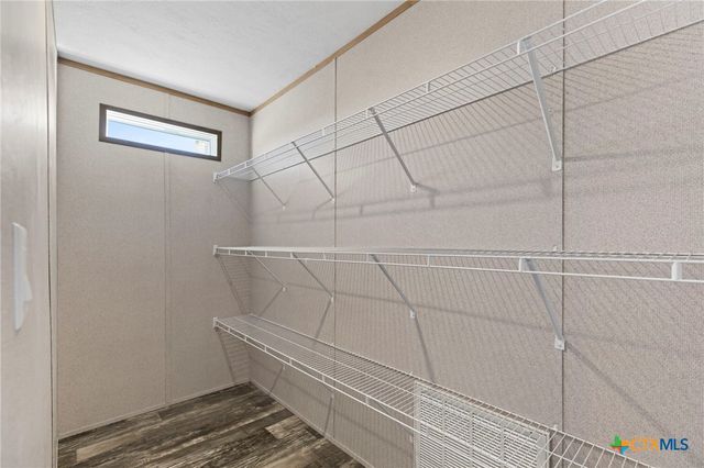 190 Branding Iron Trail, Lockhart, TX 78644