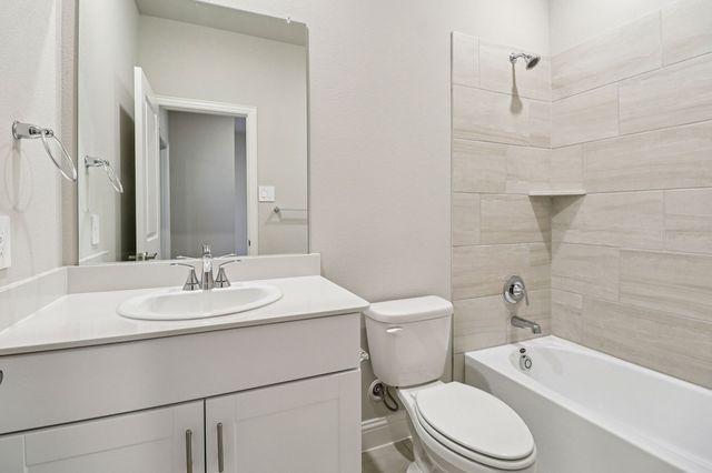 4022 Granbury Drive, Farmersville, TX 75442