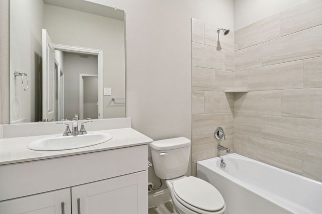 4022 Granbury Drive, Farmersville, TX 75442