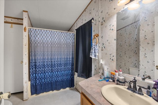 3502 Brazos River Drive, Granbury, TX 76048