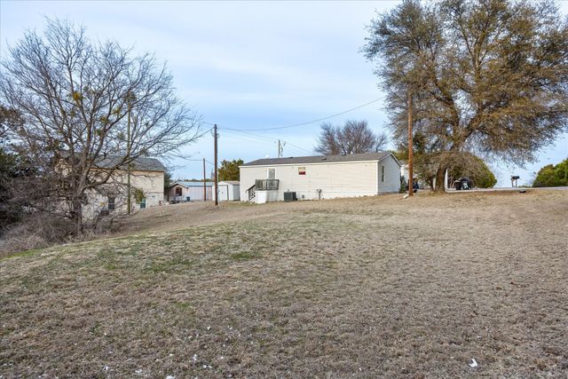 3502 Brazos River Drive, Granbury, TX 76048