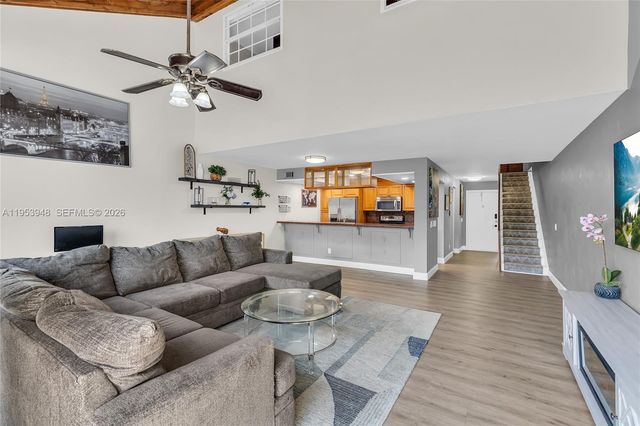 1551 NW 113th Ave, Pembroke Pines, FL 33026