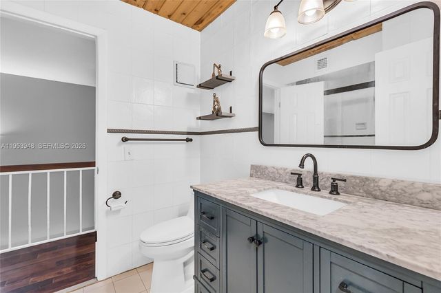 1551 NW 113th Ave, Pembroke Pines, FL 33026