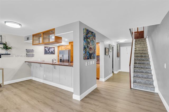 1551 NW 113th Ave, Pembroke Pines, FL 33026