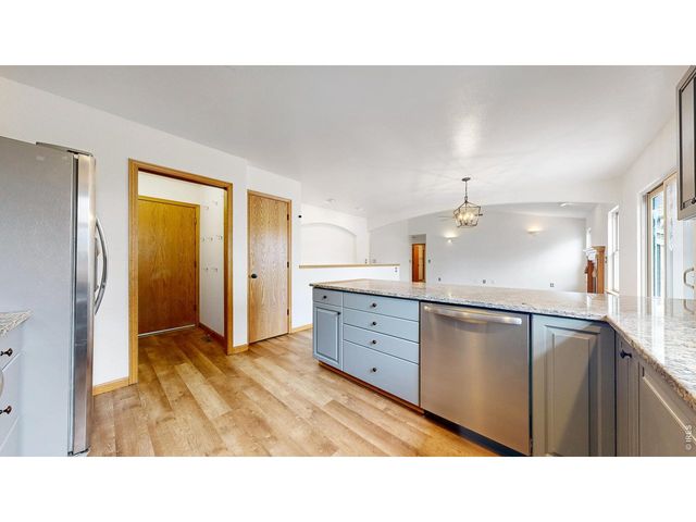 5207 W 2nd St, Greeley, CO 80634