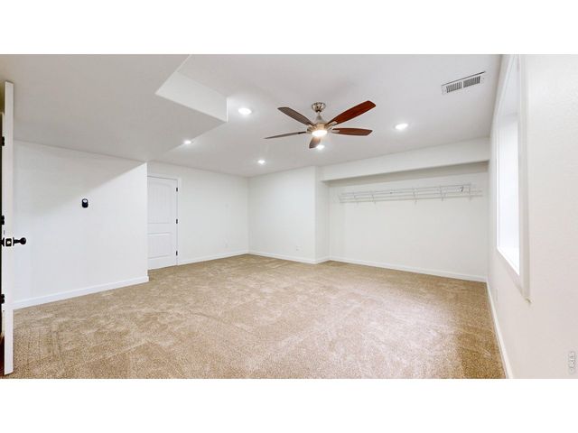 5207 W 2nd St, Greeley, CO 80634