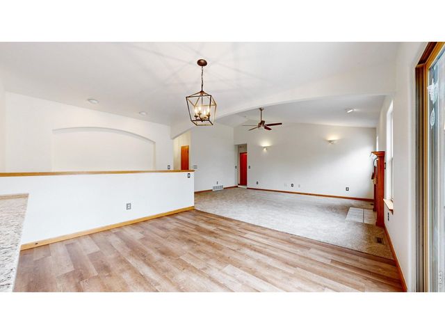 5207 W 2nd St, Greeley, CO 80634