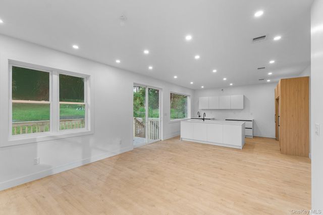 6306 State Route 42, Woodbourne, NY 12788