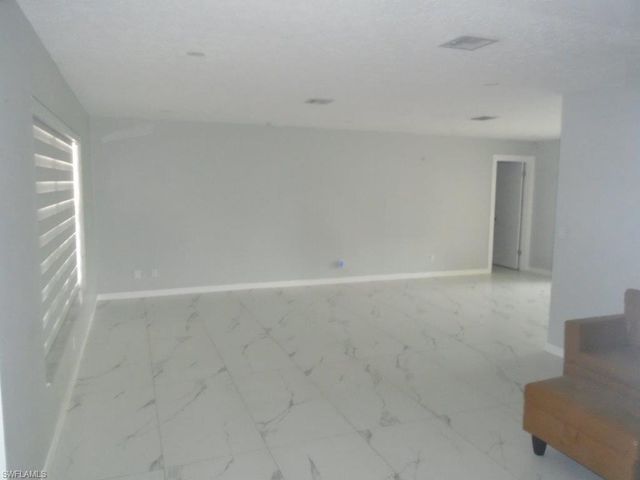 1401 Everest PKWY, Cape Coral, FL 33904