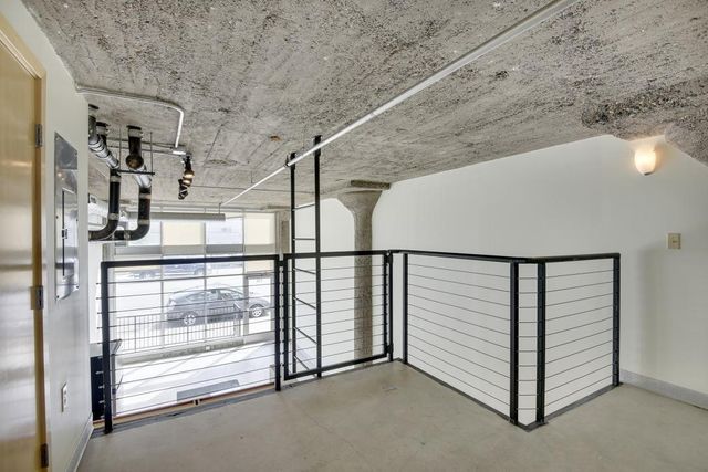 521 S 7th Street 116, Minneapolis, MN 55415