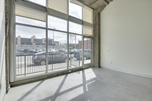 521 S 7th Street 116, Minneapolis, MN 55415