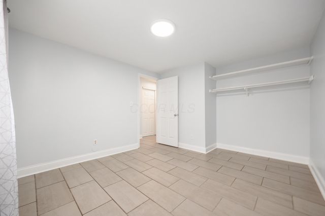 2154 Drumlin Drive, Grove City, OH 43123