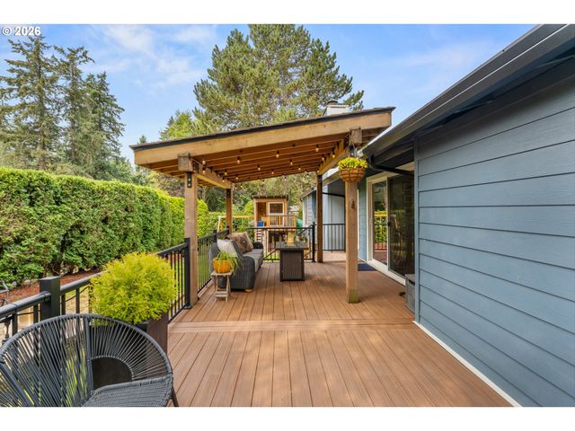 2130 Sw MARIGOLD St, Portland, OR 97219