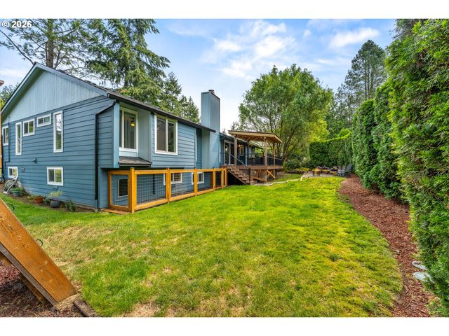 2130 Sw MARIGOLD St, Portland, OR 97219