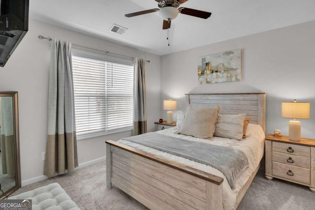 21 McGregor Cove, Newnan, GA 30265