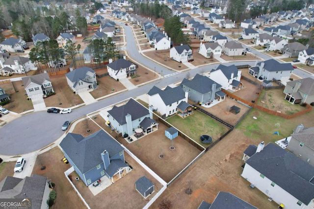 21 McGregor Cove, Newnan, GA 30265