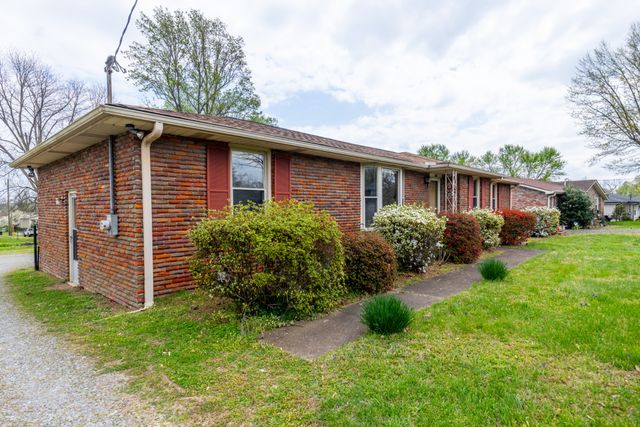 117 Elnora Dr, Hendersonville, TN 37075