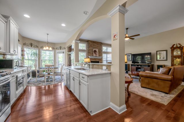 149 Rowanberry Drive, Nicholasville, KY 40356