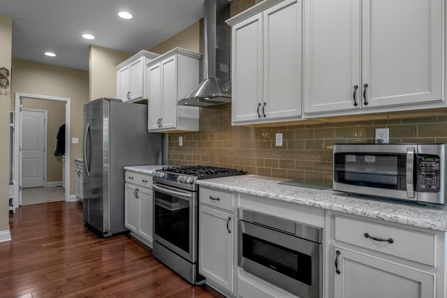 149 Rowanberry Drive, Nicholasville, KY 40356