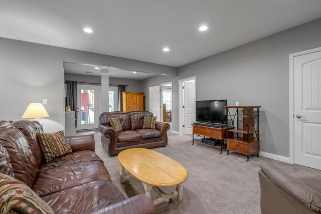 149 Rowanberry Drive, Nicholasville, KY 40356