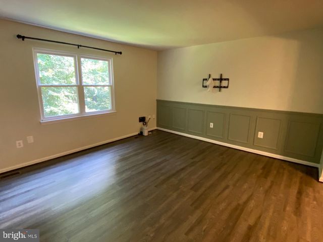 1210 THOMAS JEFFERSON PL, Fredericksburg, VA 22405