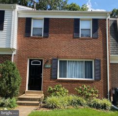 1210 THOMAS JEFFERSON PL, Fredericksburg, VA 22405