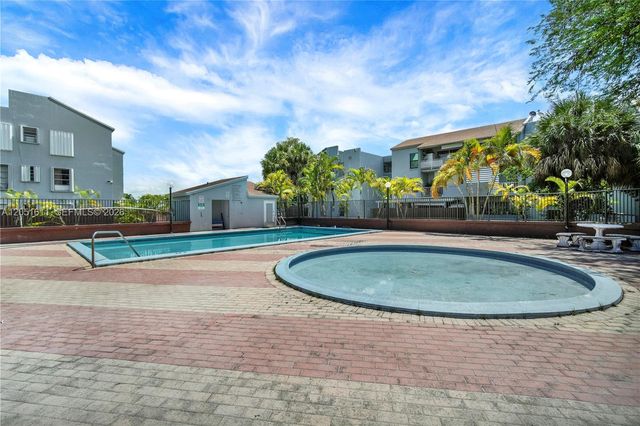 1755 W 60th Street D204, Hialeah, FL 33012