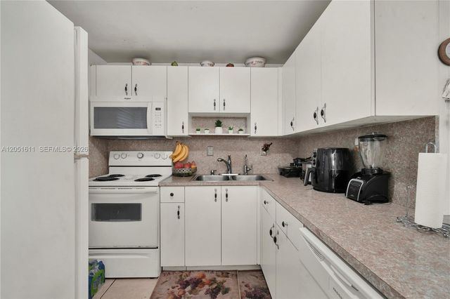 1755 W 60th Street D204, Hialeah, FL 33012