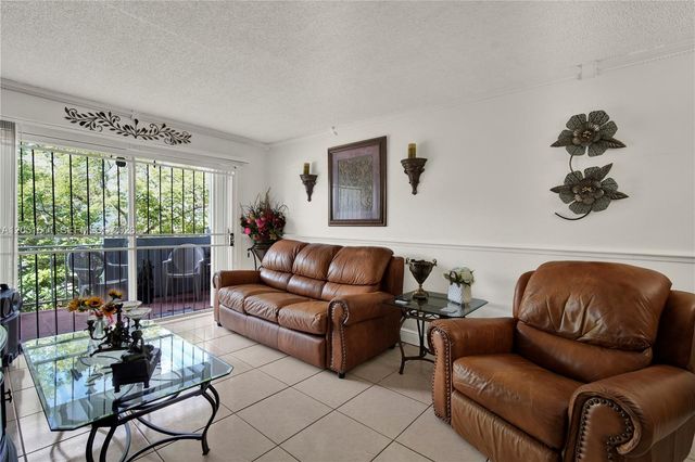 1755 W 60th Street D204, Hialeah, FL 33012