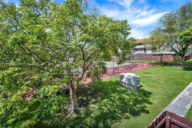 1755 W 60th Street D204, Hialeah, FL 33012