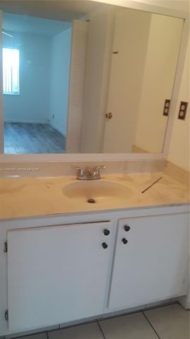 4374 NW 9th Avenue 163G, Deerfield Beach, FL 33064