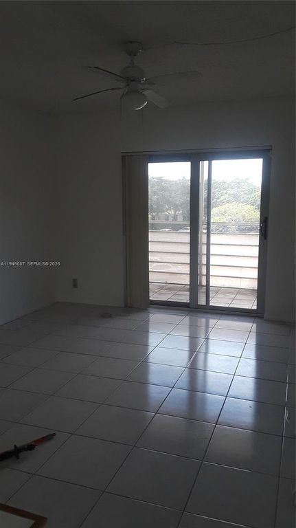 4374 NW 9th Avenue 163G, Deerfield Beach, FL 33064