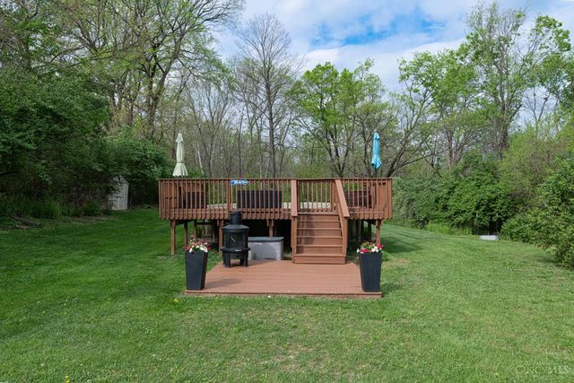 7057 Howard Rd, Franklin Twp, OH 45005
