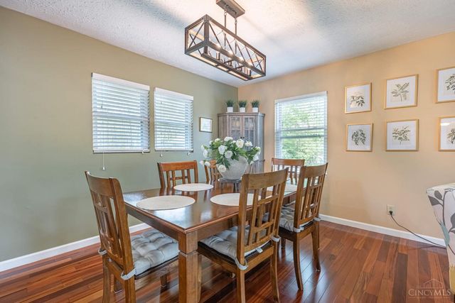 7057 Howard Rd, Franklin Twp, OH 45005