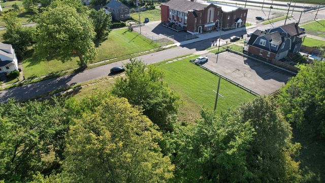 13473 Goddard Street, Detroit, MI 48212