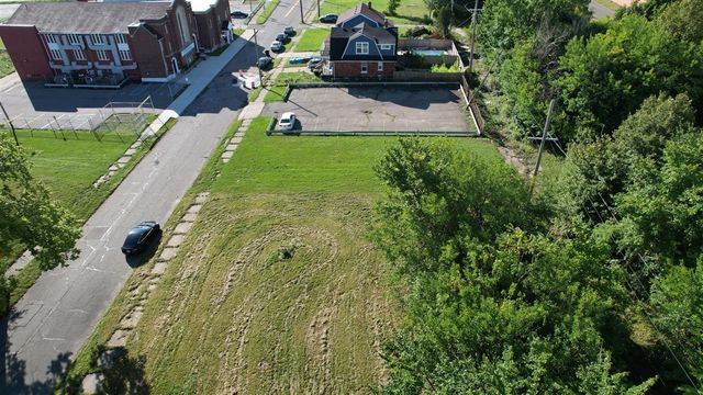 13473 Goddard Street, Detroit, MI 48212