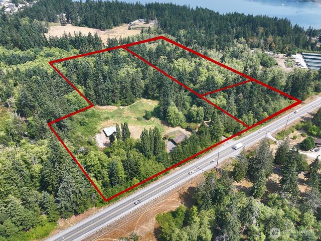 19424 SR 525, Freeland, WA 98249