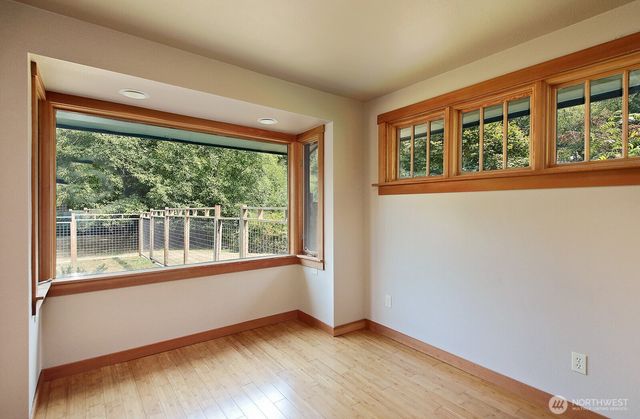 19424 SR 525, Freeland, WA 98249