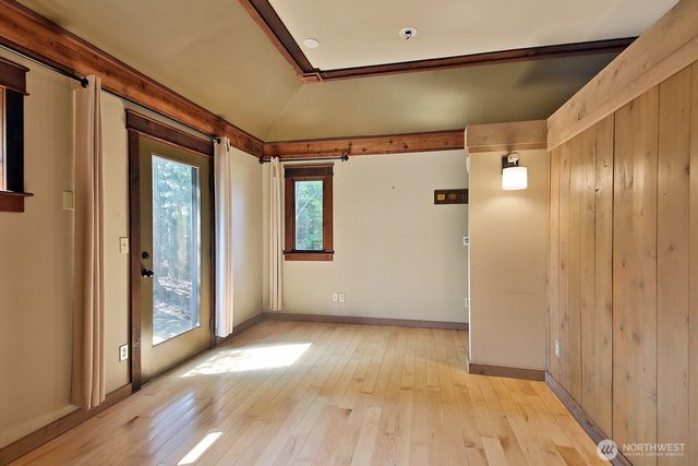 19424 SR 525, Freeland, WA 98249