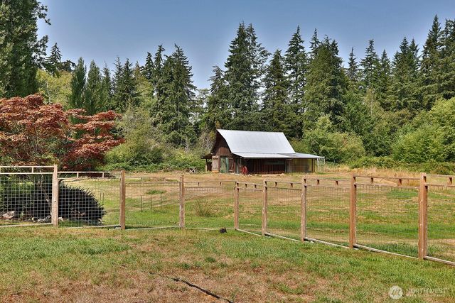 19424 SR 525, Freeland, WA 98249