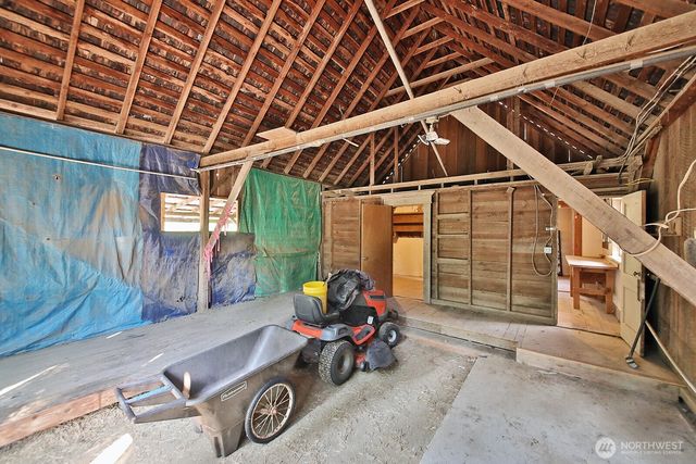 19424 SR 525, Freeland, WA 98249