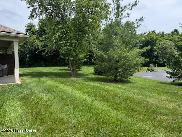 8904 Sidney Way, Louisville, KY 40291