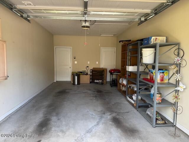8904 Sidney Way, Louisville, KY 40291