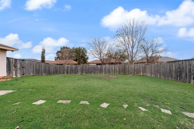 1013 Gannon Drive, Plano, TX 75025